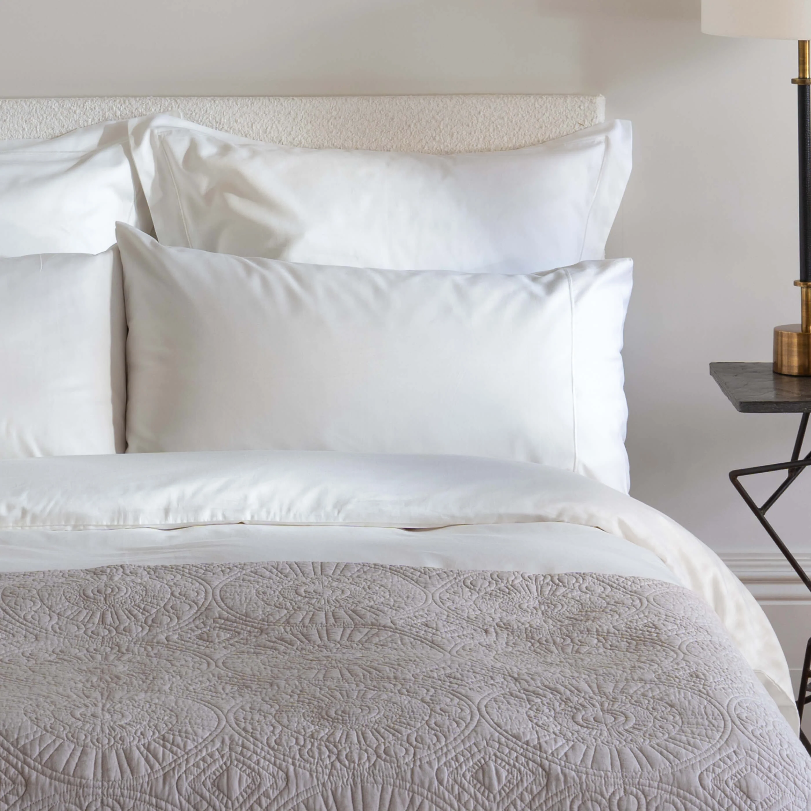 White 400 Thread Count Egyptian Cotton 40cm Deep Fitted Sheets - Image 3