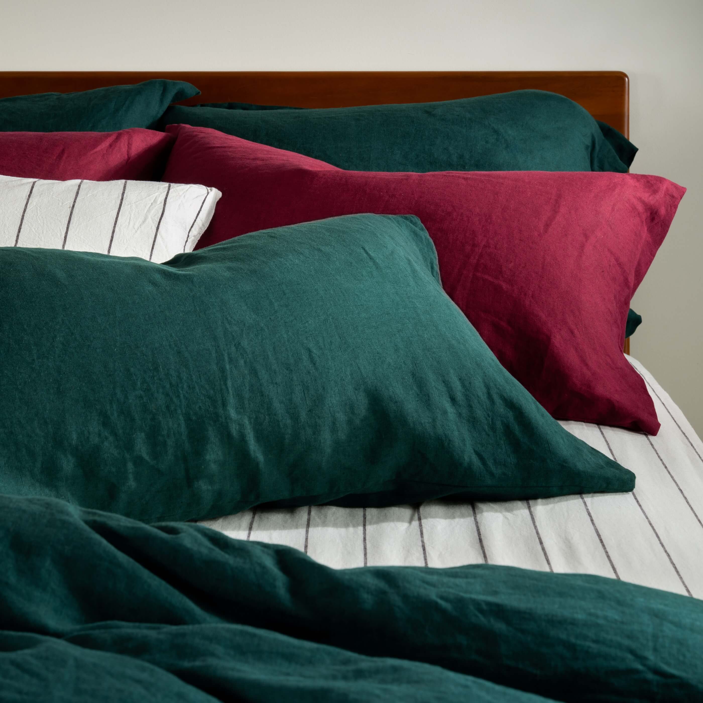 Dark Emerald French Linen Bed Sets - Image 3