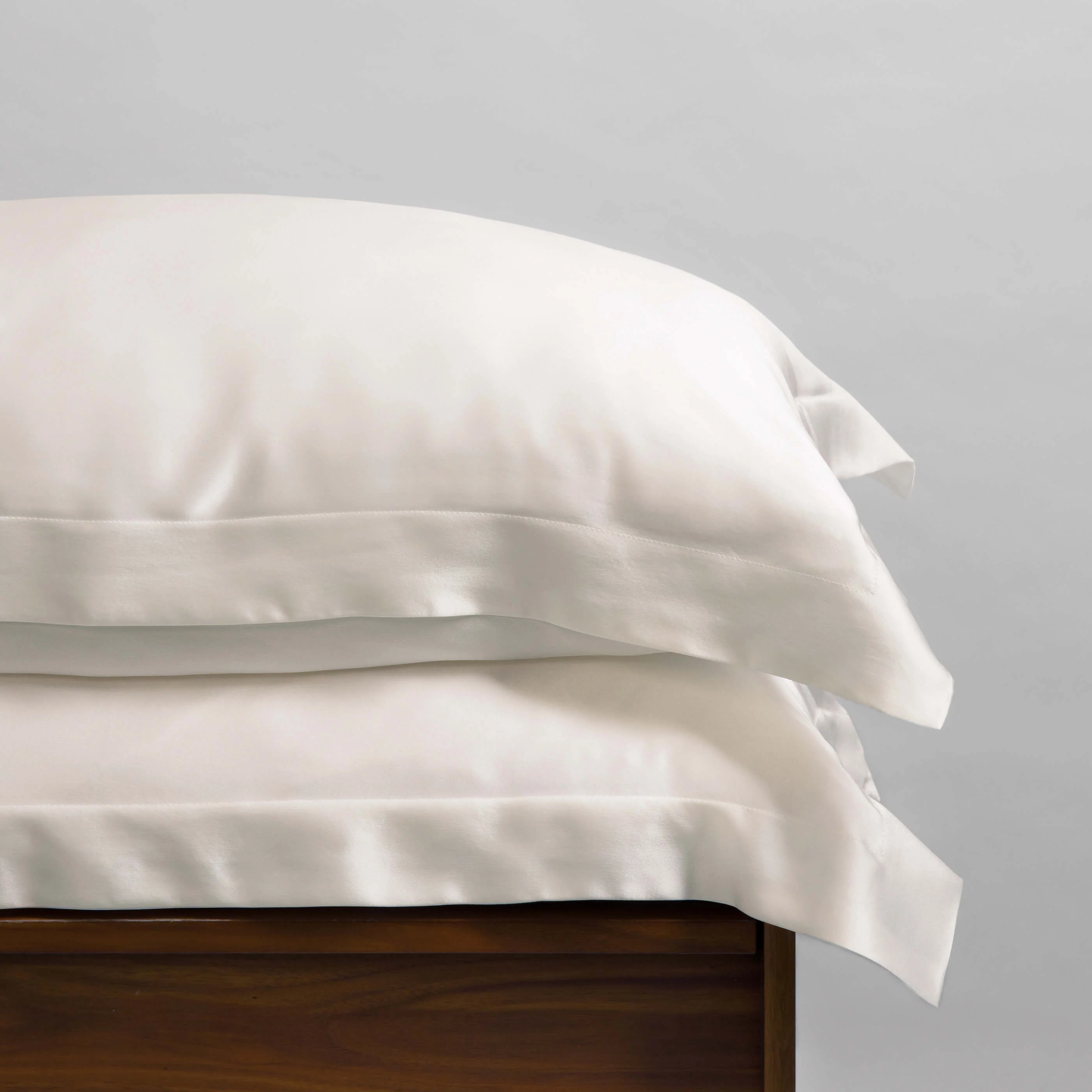 Ivory Mulberry Silk Pillowcases - Image 3