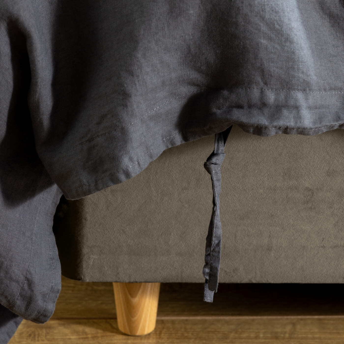 Midnight Grey French Linen Duvet Cover - Image 5