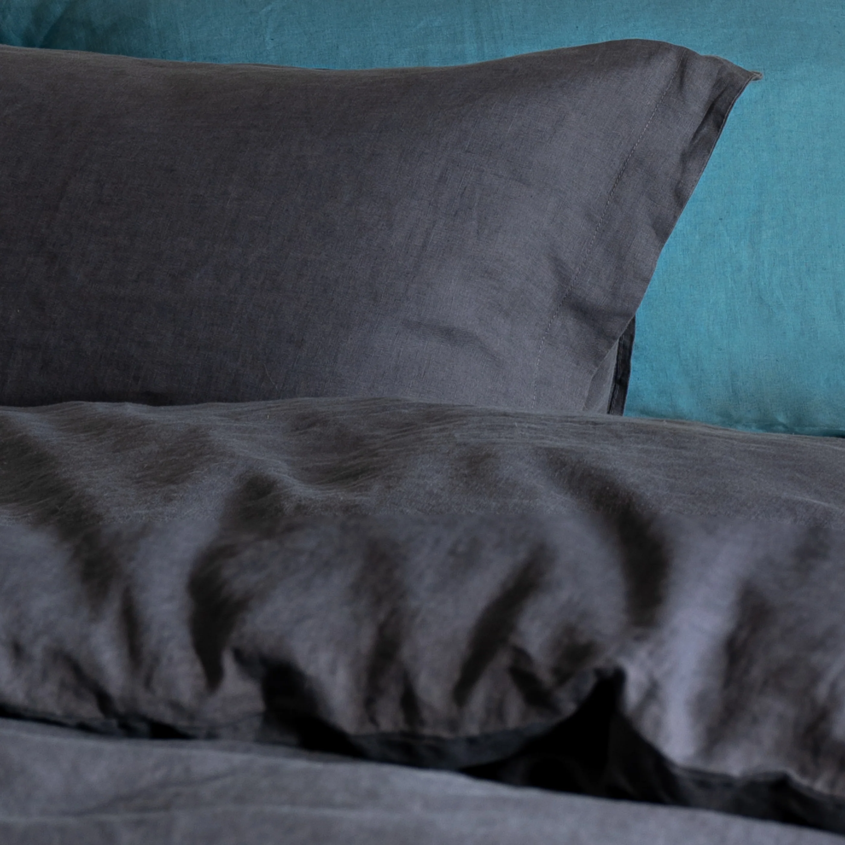 Midnight Grey French Linen Duvet Cover - Image 7