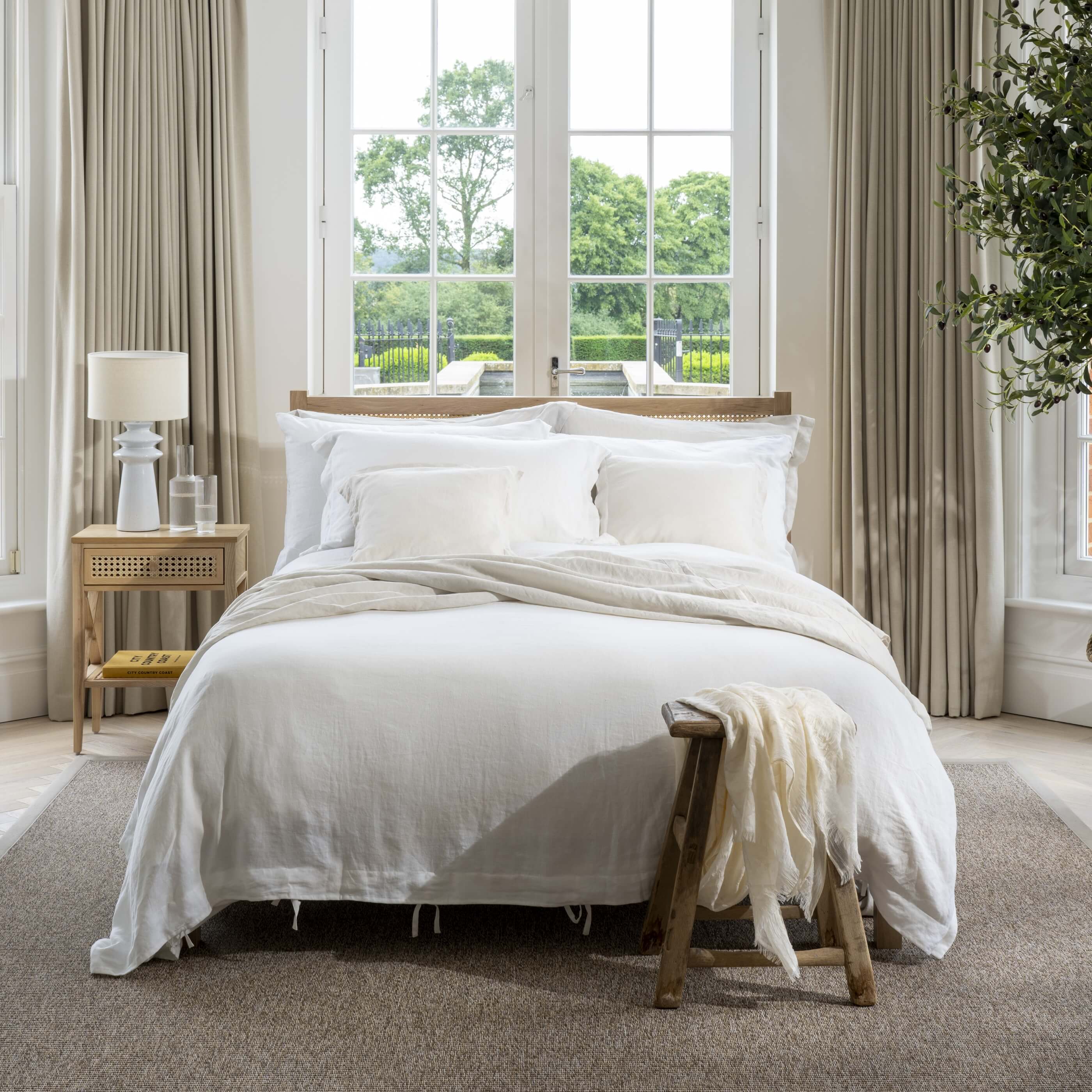 White French Linen Bedding and Bed Sheets - Image 3