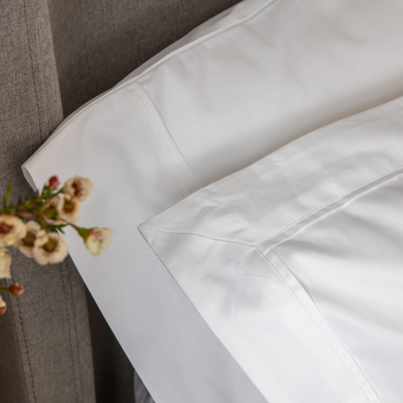White Supima Cotton 1000 Thread Count Duvet Cover - Image 5